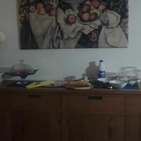Bed and breakfast Ergira 3*
