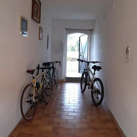 Bed & Breakfast Ergira 3*